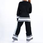 Stylish knitted suit set with wide stripe
